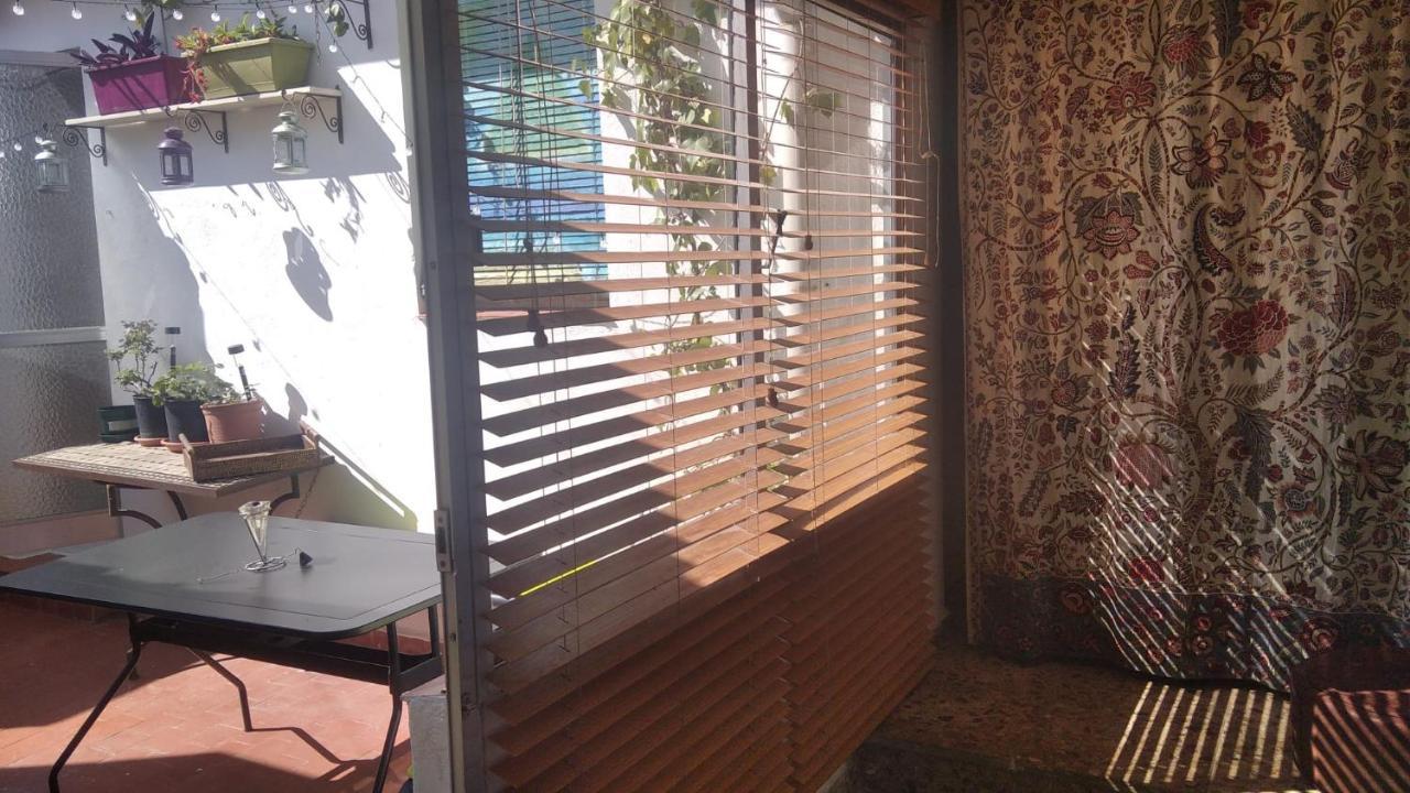 Naturalia: La Casita Con Patio Caces Eksteriør bilde